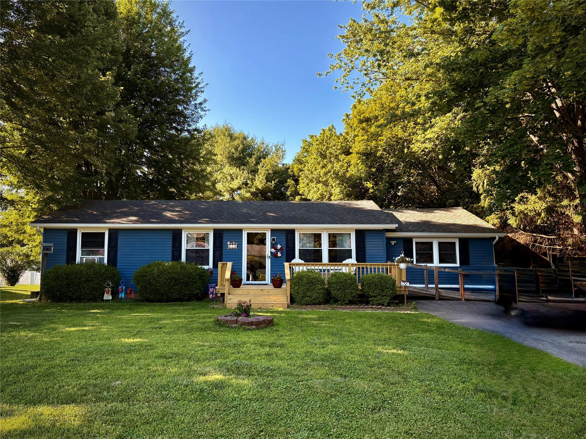 #1 photo, 18 Amherst Road, Red Hook , NY 12571