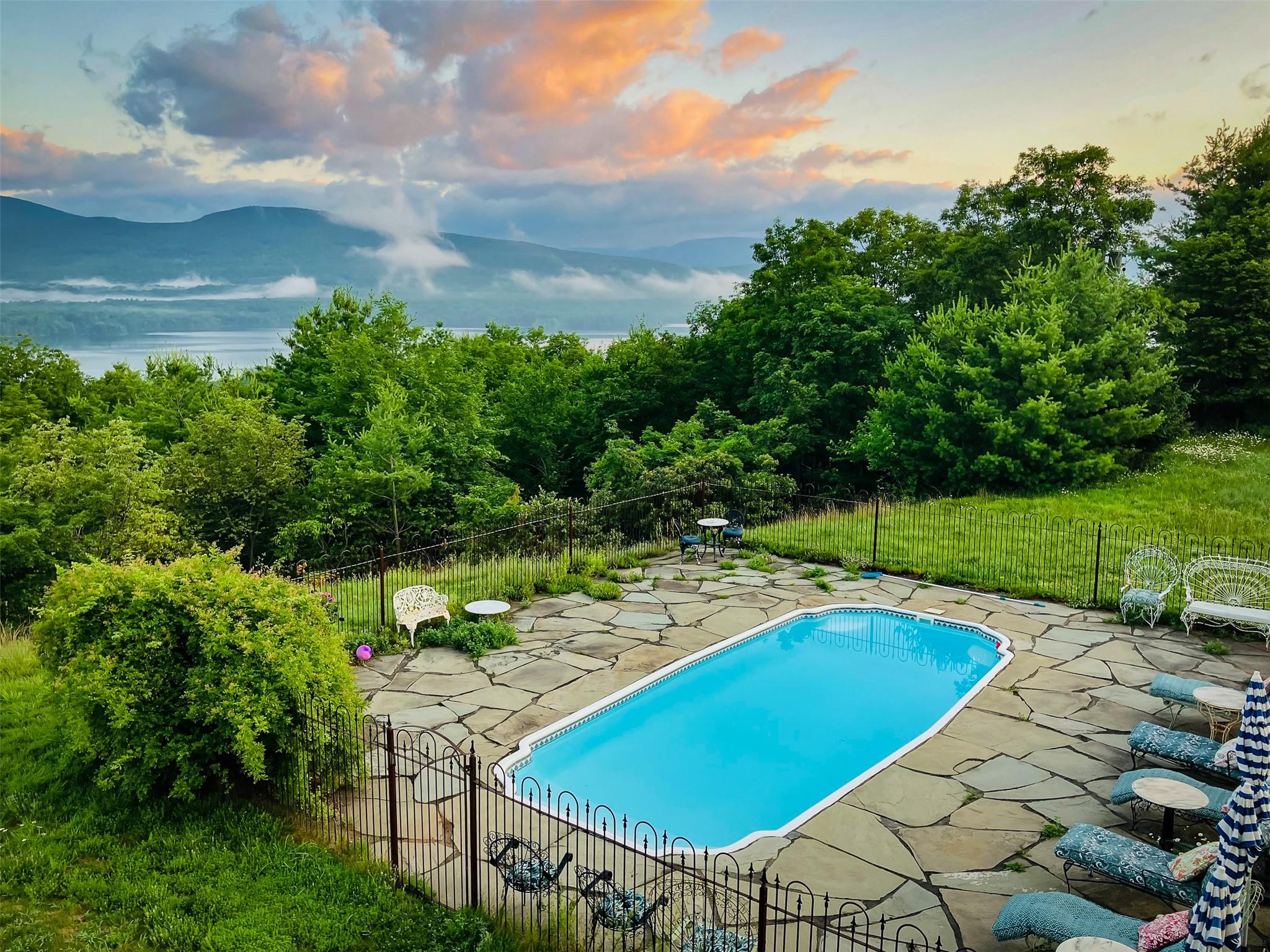 #7 photo, 169 Baker Road, West Hurley , NY 12491