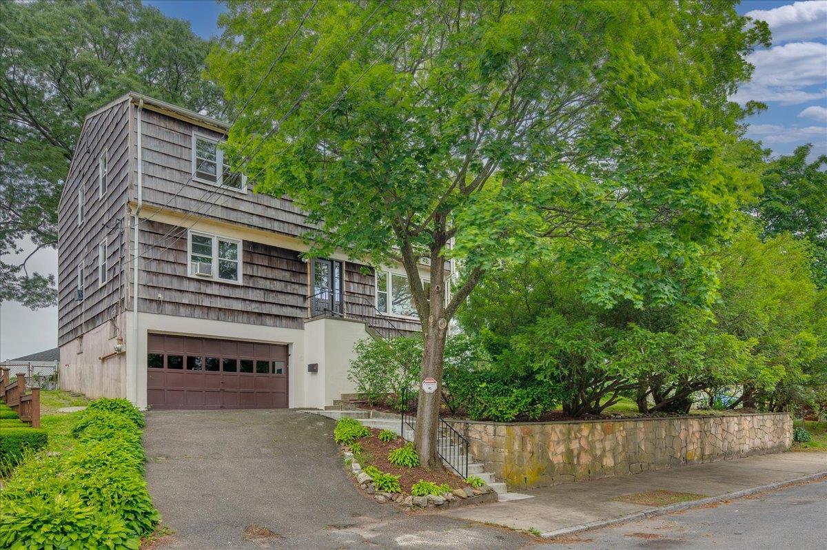 #1 photo, 32 Brady Avenue, New Rochelle , NY 10805