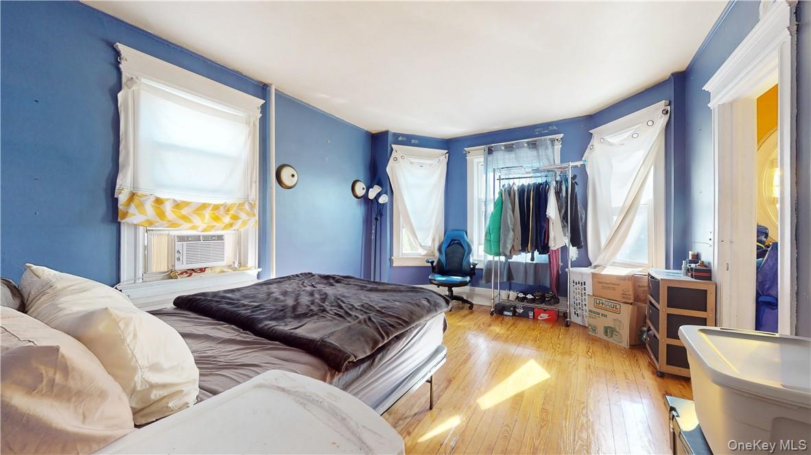 #17 photo, 14 Hamilton Avenue, New Rochelle , NY 10801