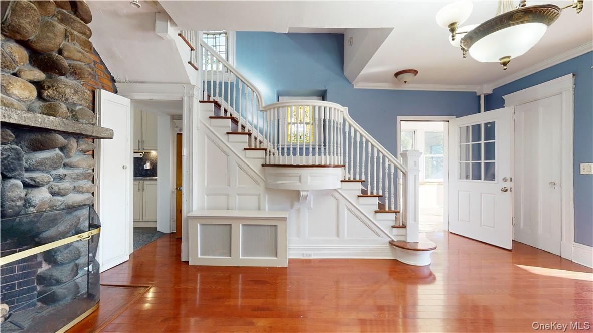 #4 photo, 14 Hamilton Avenue, New Rochelle , NY 10801