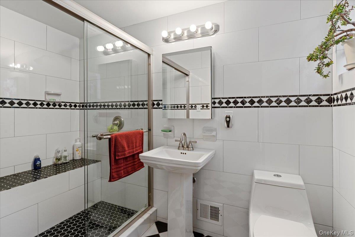 #15 photo, 269 Hungry Harbor Road, ナッソー郡 North Woodmere , NY 11581