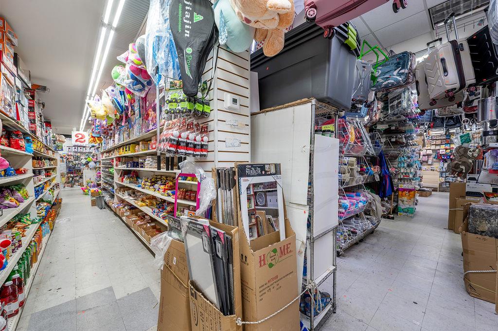 #8 photo, 7814 Roosevelt Avenue, クイーンズ区 Jackson Heights , NY 11372