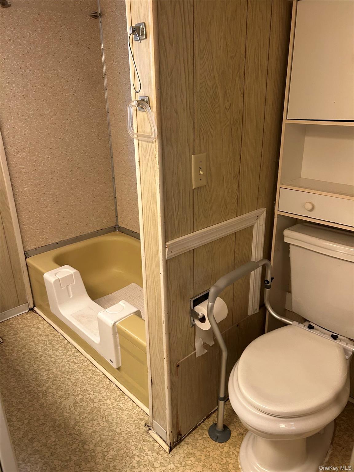 #13 photo, 1964 River Rd, サフォーク郡 Calverton , NY 11933