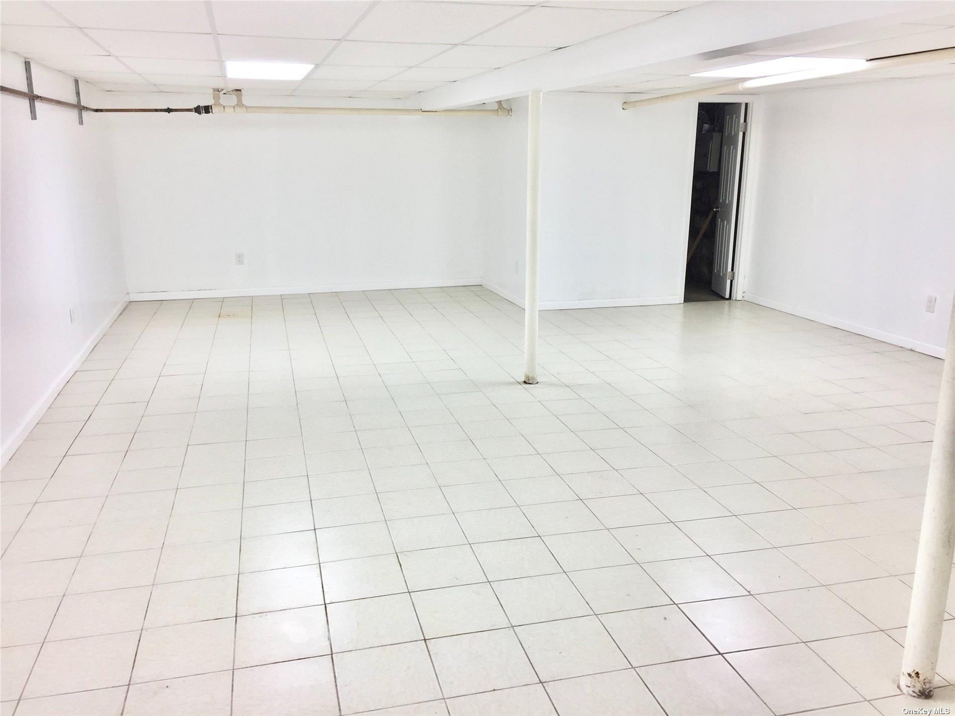 #16 photo, 120-17/19 18th Avenue, クイーンズ区 College Point , NY 11356