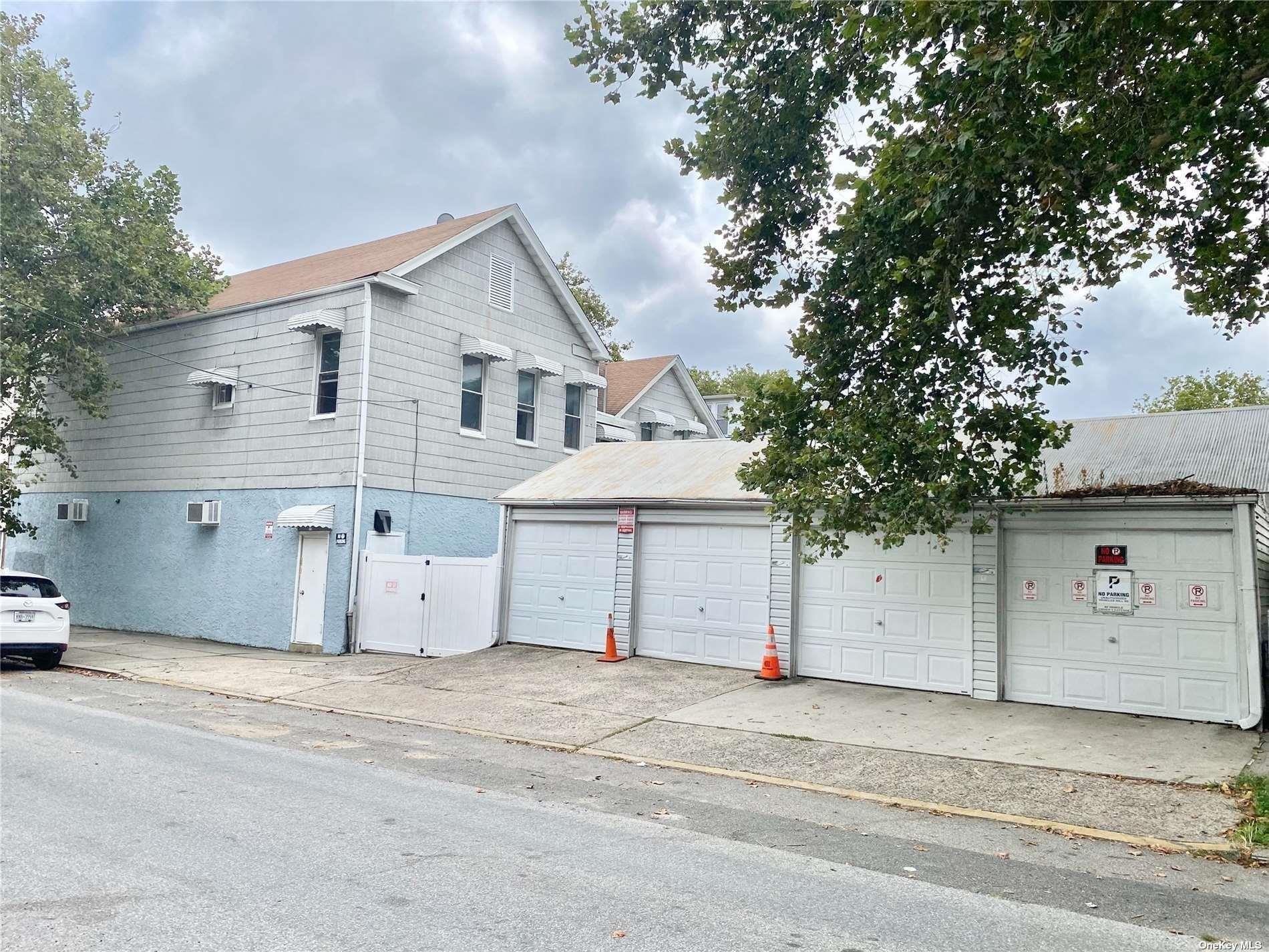 #2 photo, 120-17/19 18th Avenue, クイーンズ区 College Point , NY 11356