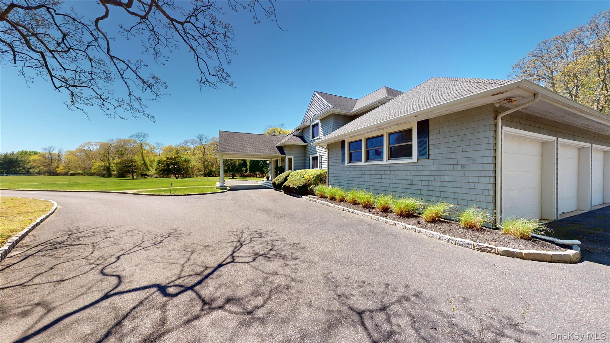 #18 photo, 124 Montauk Highway, サフォーク郡 Westhampton , NY 11977