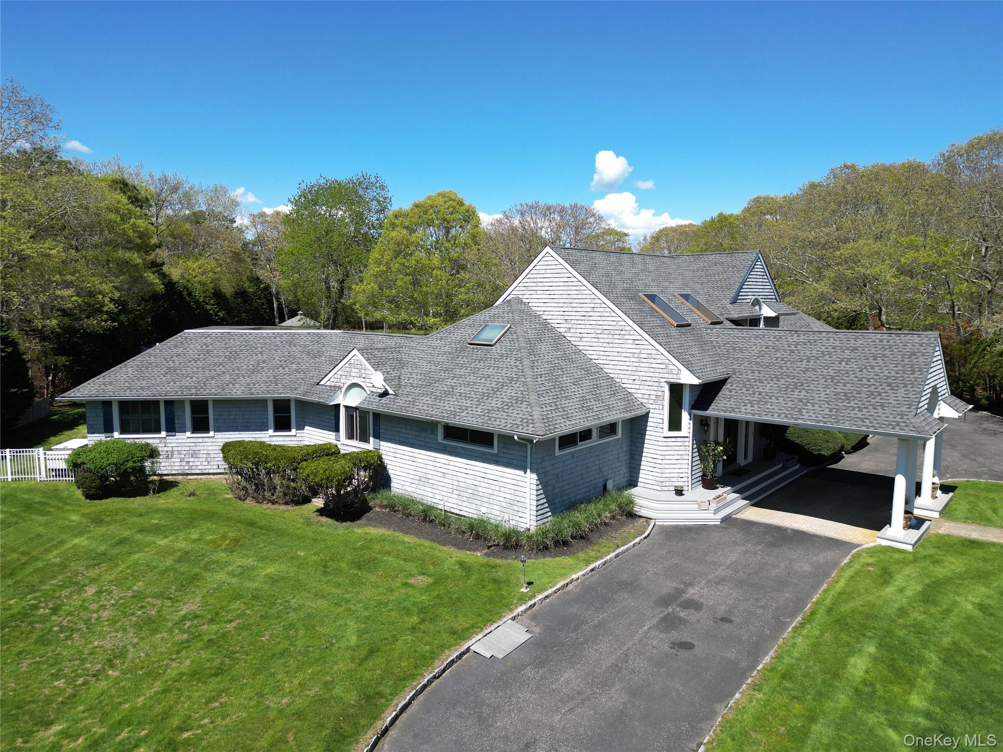 #7 photo, 124 Montauk Highway, サフォーク郡 Westhampton , NY 11977