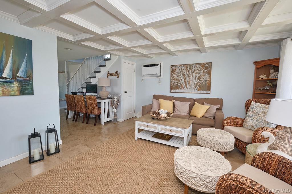 #10 photo, 3609 Somerset Drive, ナッソー郡 Seaford , NY 11783