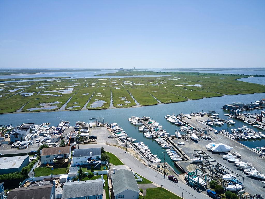 #6 photo, 3609 Somerset Drive, ナッソー郡 Seaford , NY 11783