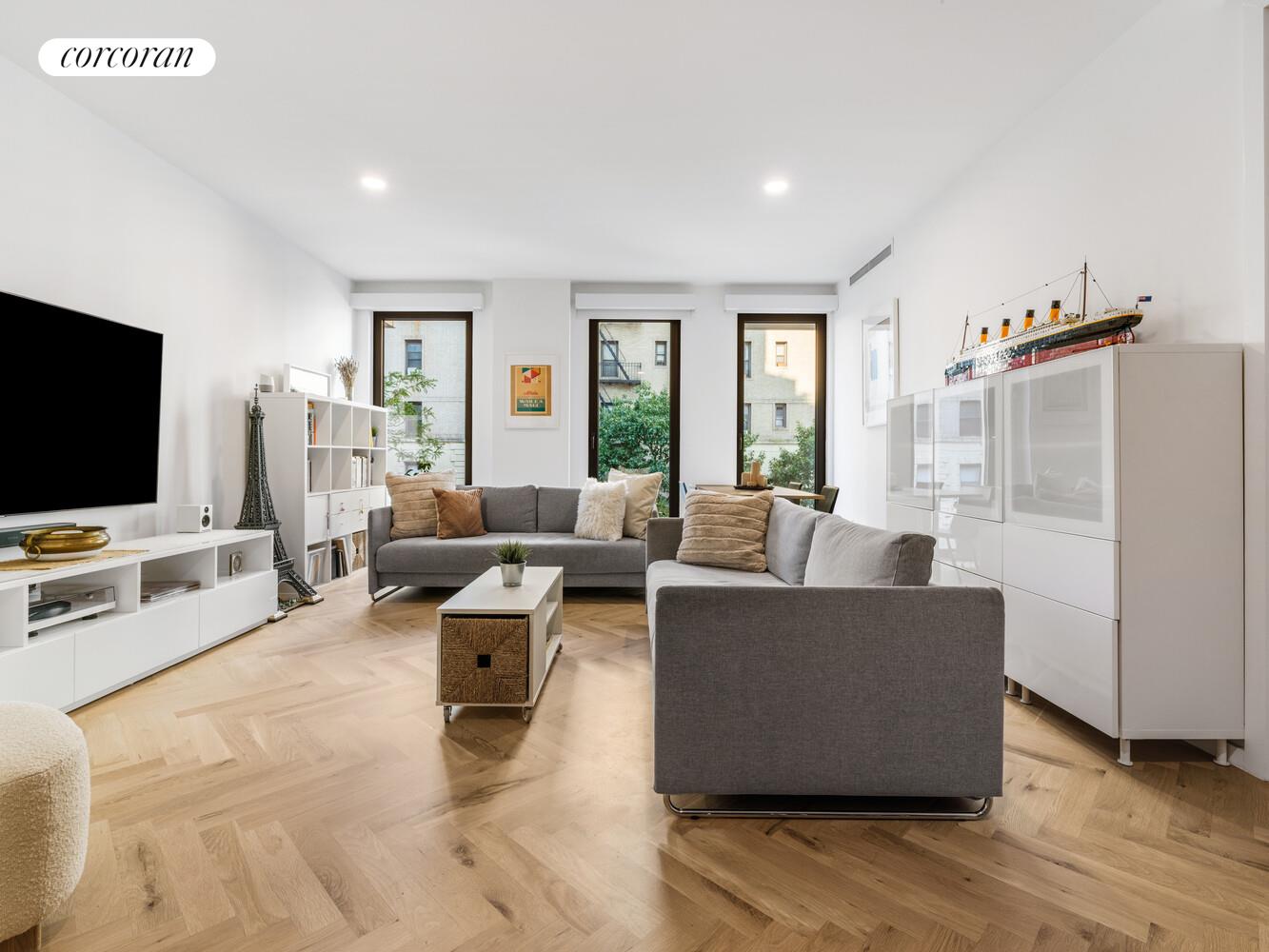 #3 photo, 805 WASHINGTON Avenue, Crown Heights , NY 11238