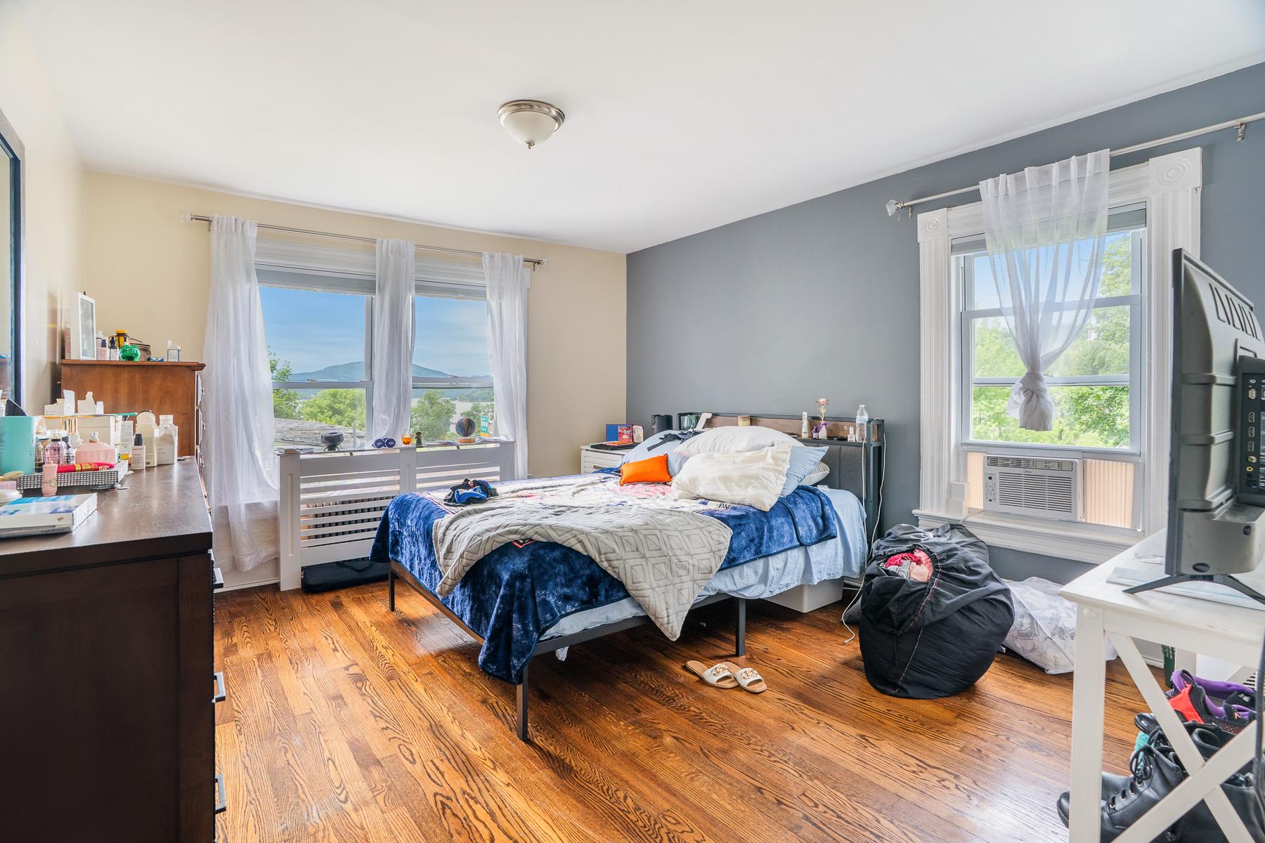 #19 photo, 136 Hudson Avenue, Peekskill , NY 10566