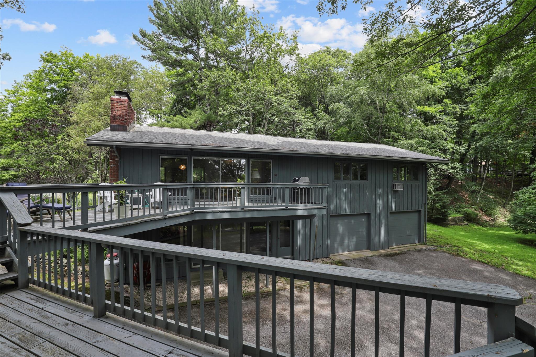 #1 photo, 153 Salem Road, Pound Ridge , NY 10576