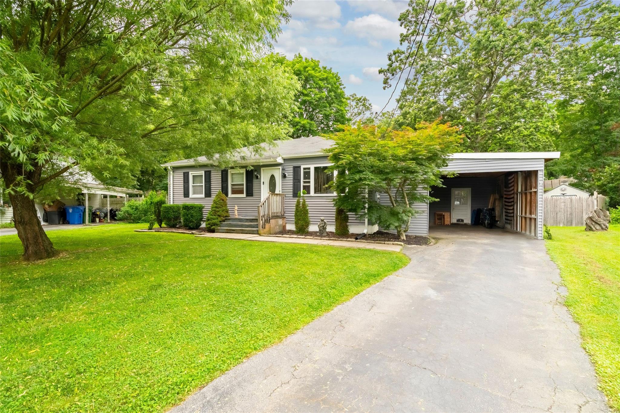 #1 photo, 16 Madelaine Terrace, 紐約州 Middletown , NY 10940