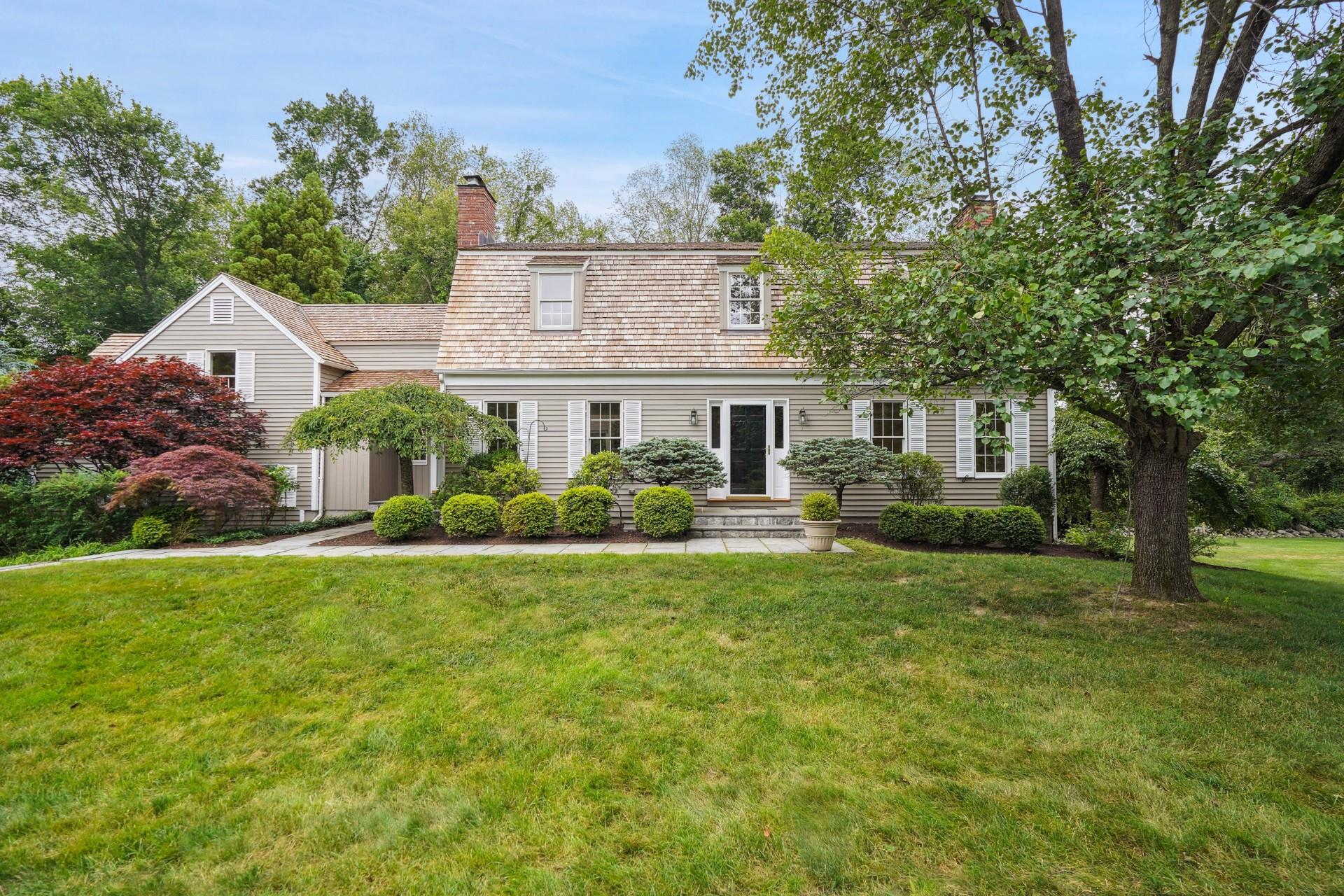 #1 photo, 7 Hunt Farm Road, Waccabuc , NY 10597