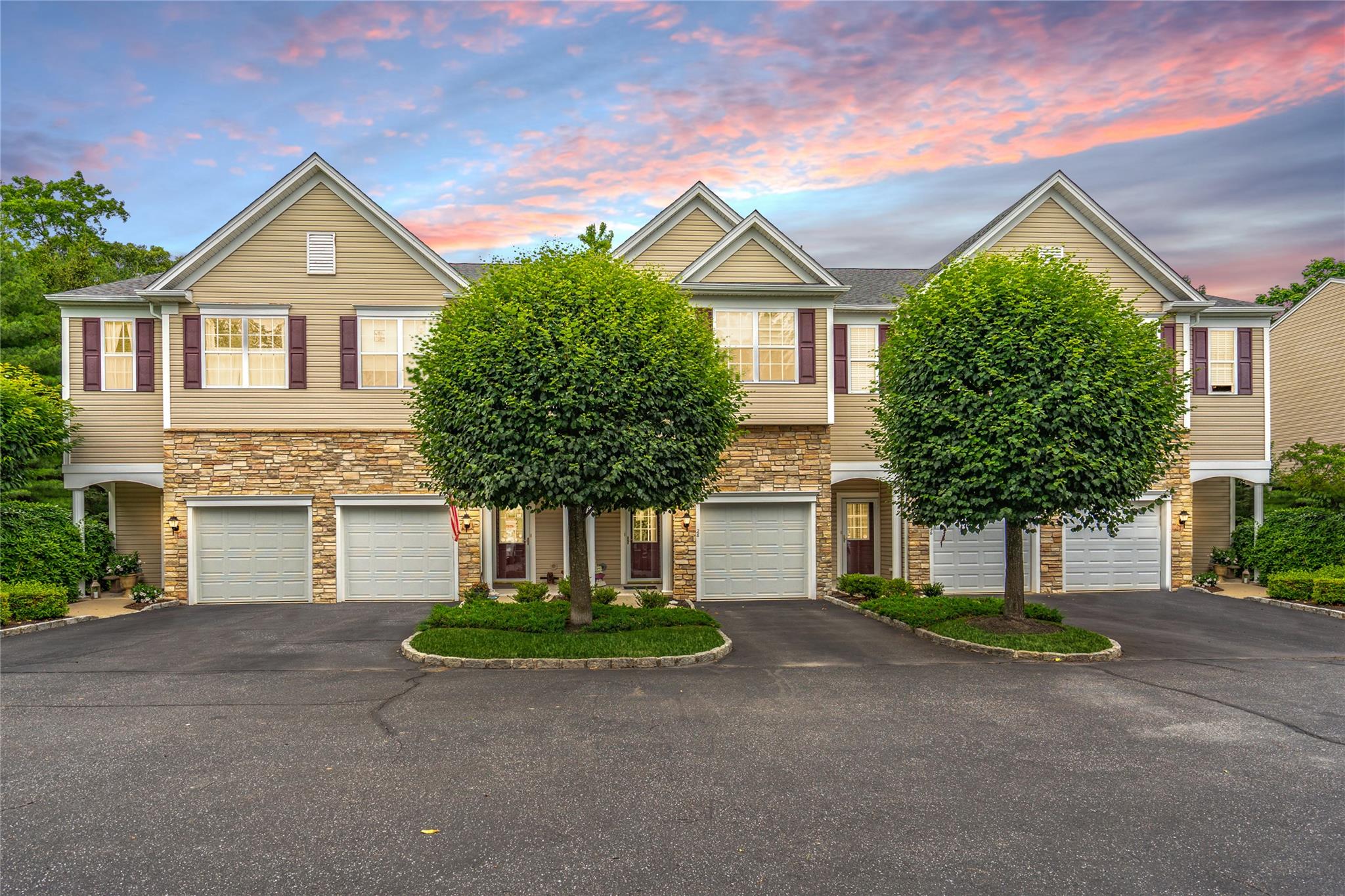 #1 photo, 28 Virginia Pine Lane, Bay Shore , NY 11706