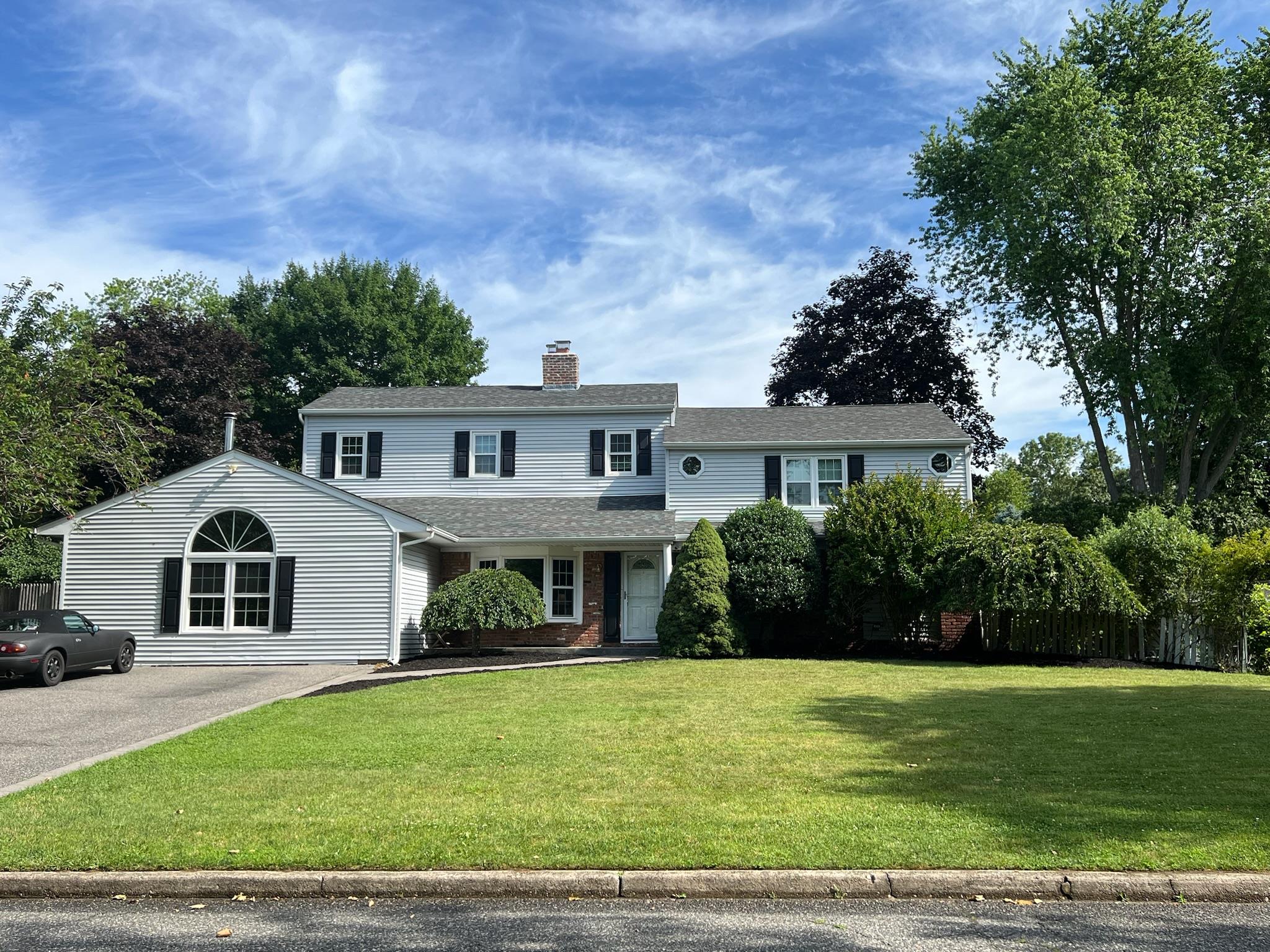 #1 photo, 75 Granada Circle, Mount Sinai , NY 11766