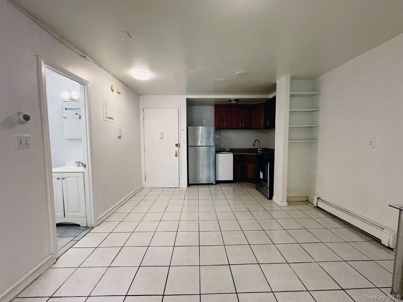 #8 photo, 4304 158th Street, クイーンズ区 Flushing , NY 11358