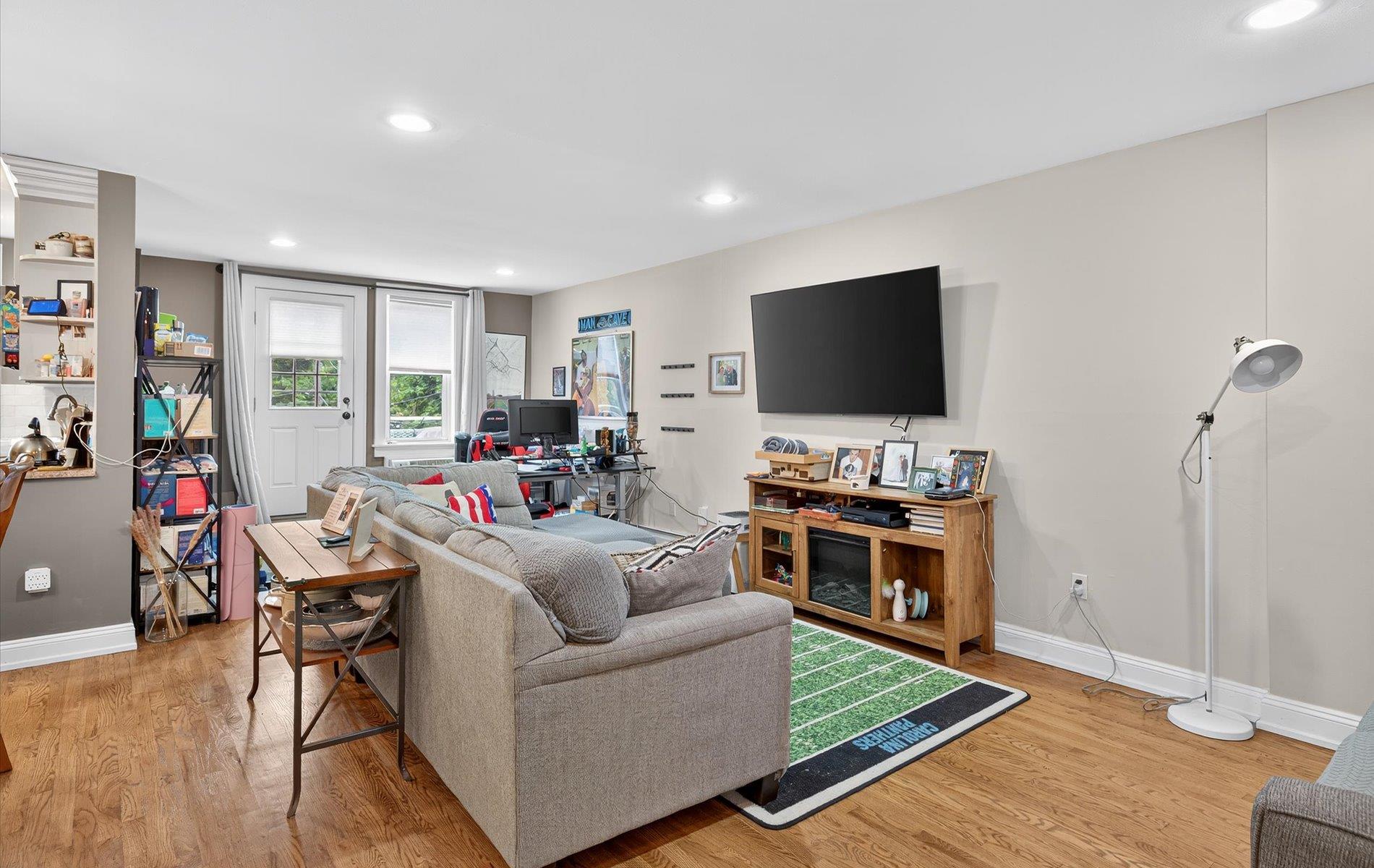 #17 photo, 40 Daley Place, ナッソー郡 Lynbrook , NY 11563