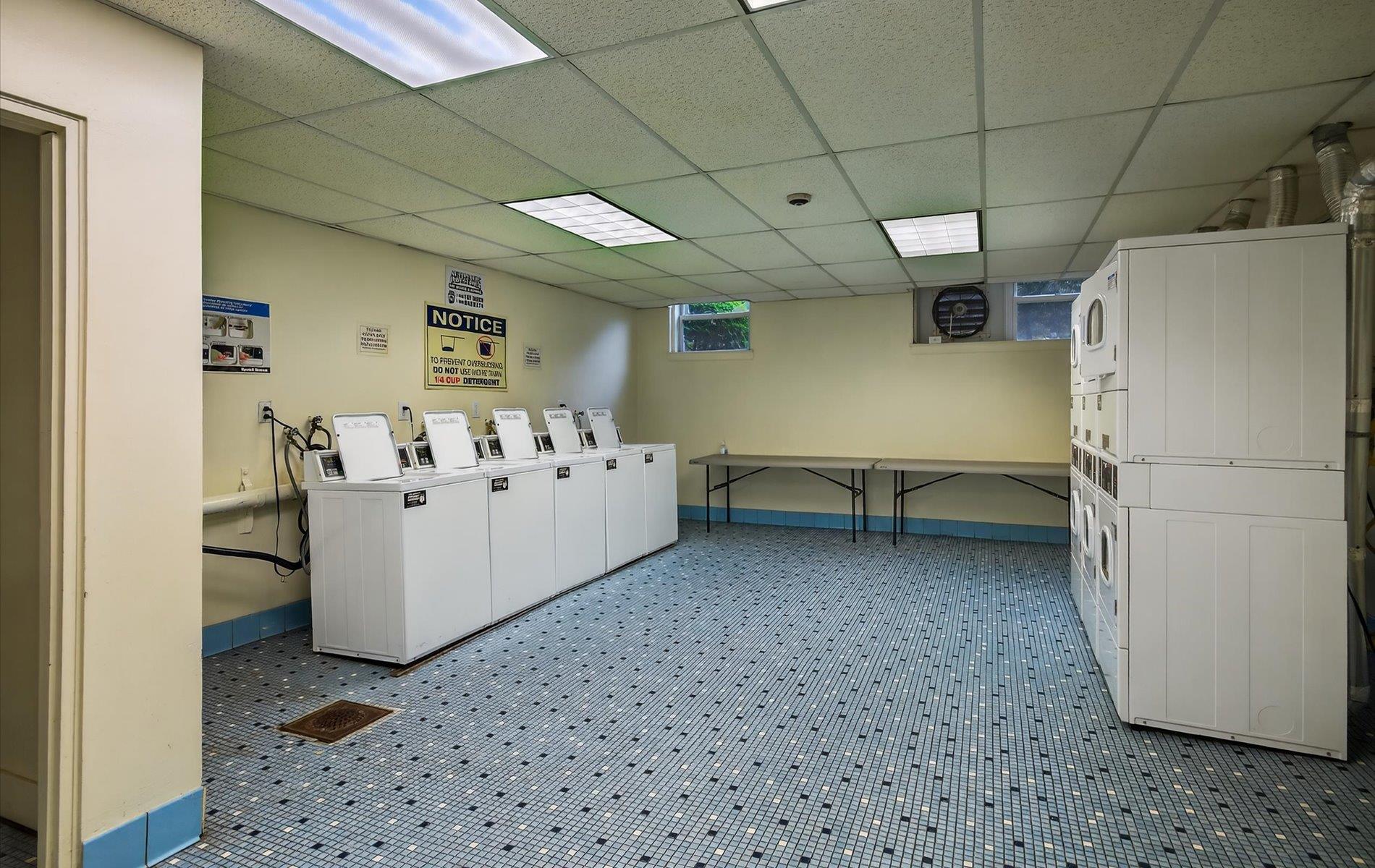 #9 photo, 40 Daley Place, ナッソー郡 Lynbrook , NY 11563