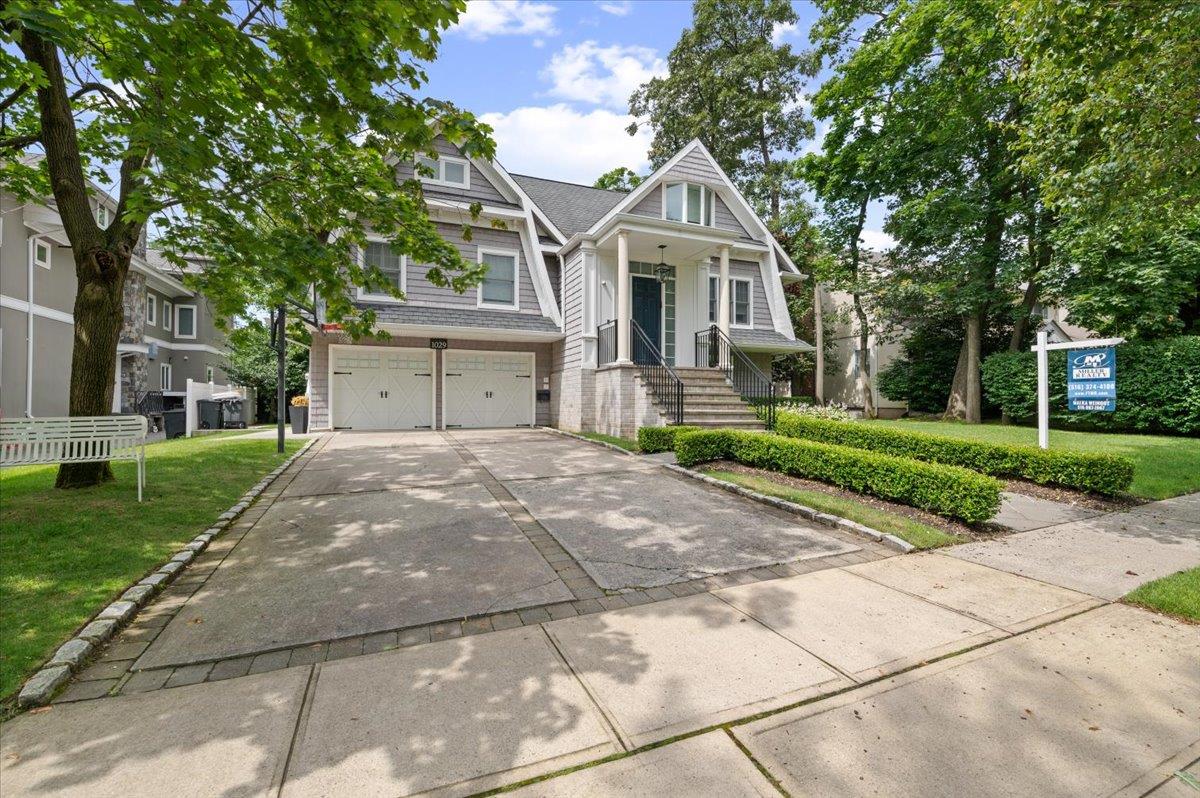 #1 photo, 1029 New McNeil Avenue, Lawrence , NY 11559