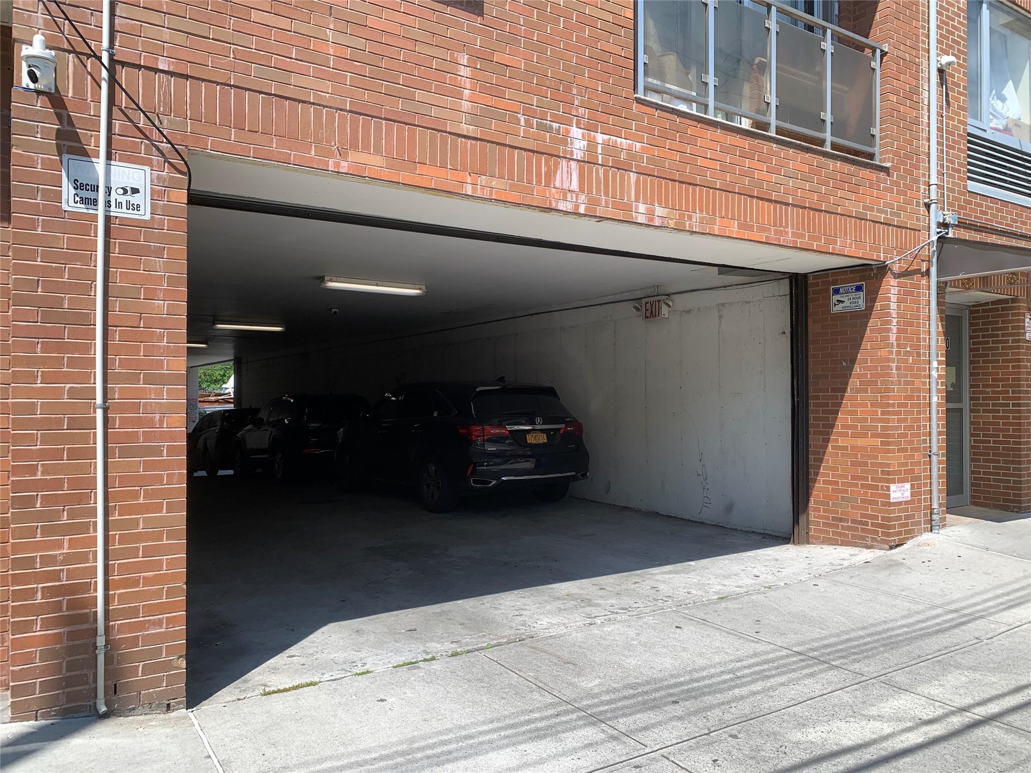 #4 photo, 3222 137th Street, クイーンズ区 Flushing , NY 11354