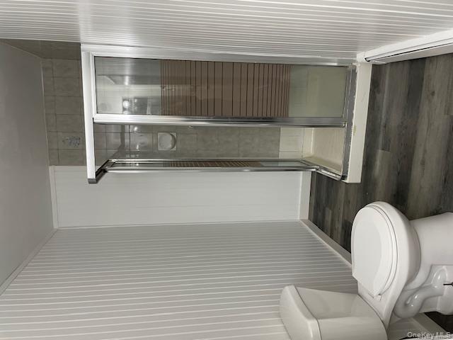 #19 photo, 13-15 Bellport Lane, サフォーク郡 Bellport Village , NY 11713