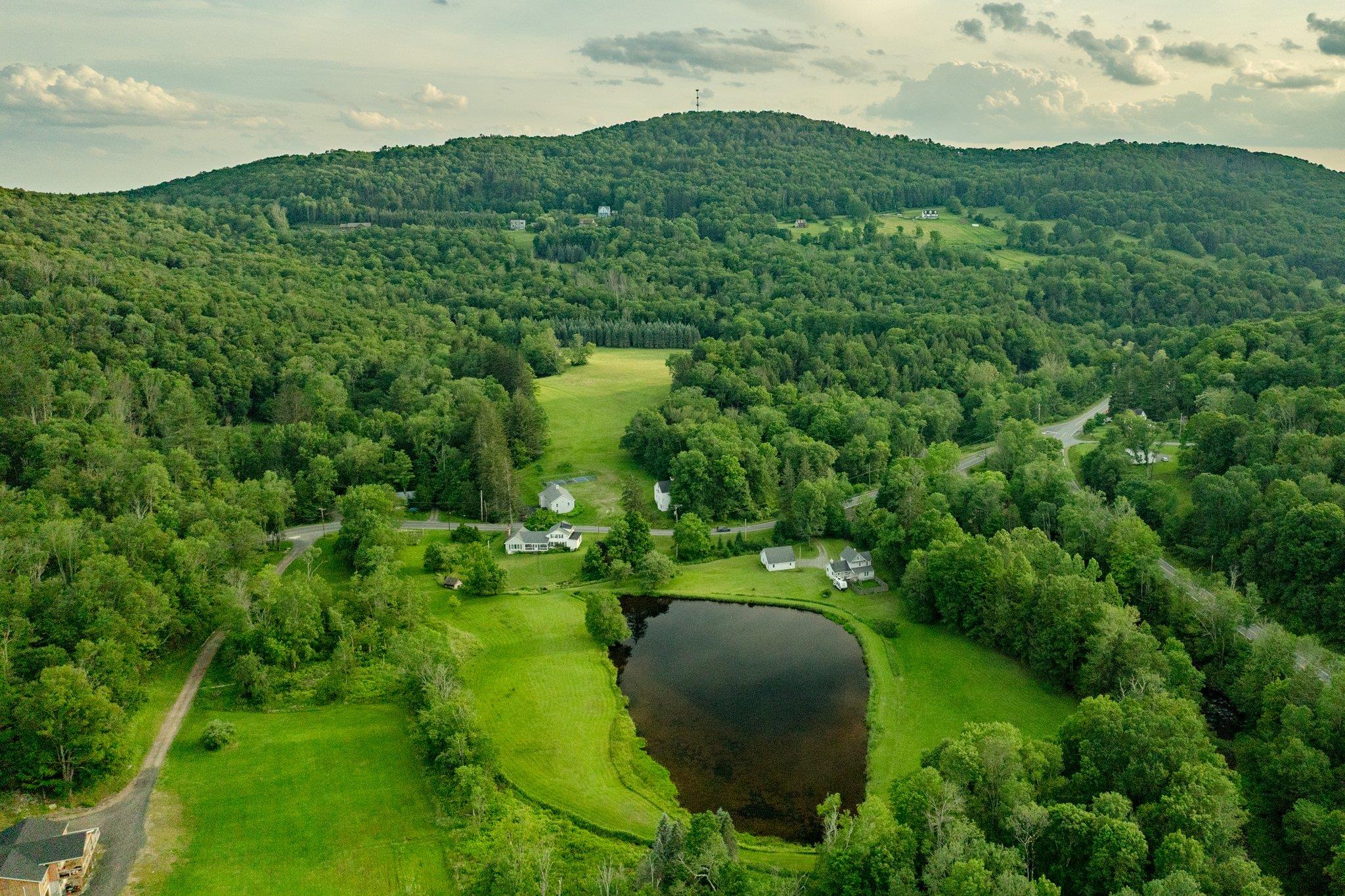 #19 photo, 600 Jeffersonville N.Branch Rd Road, North Branch , NY 12766