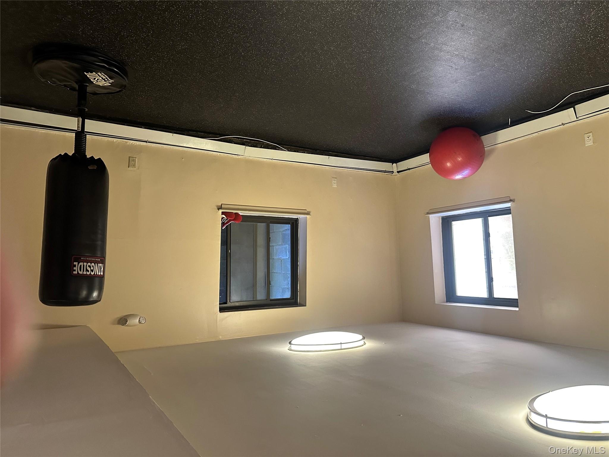 #16 photo, 2201 Palmer Avenue, New Rochelle , NY 10801