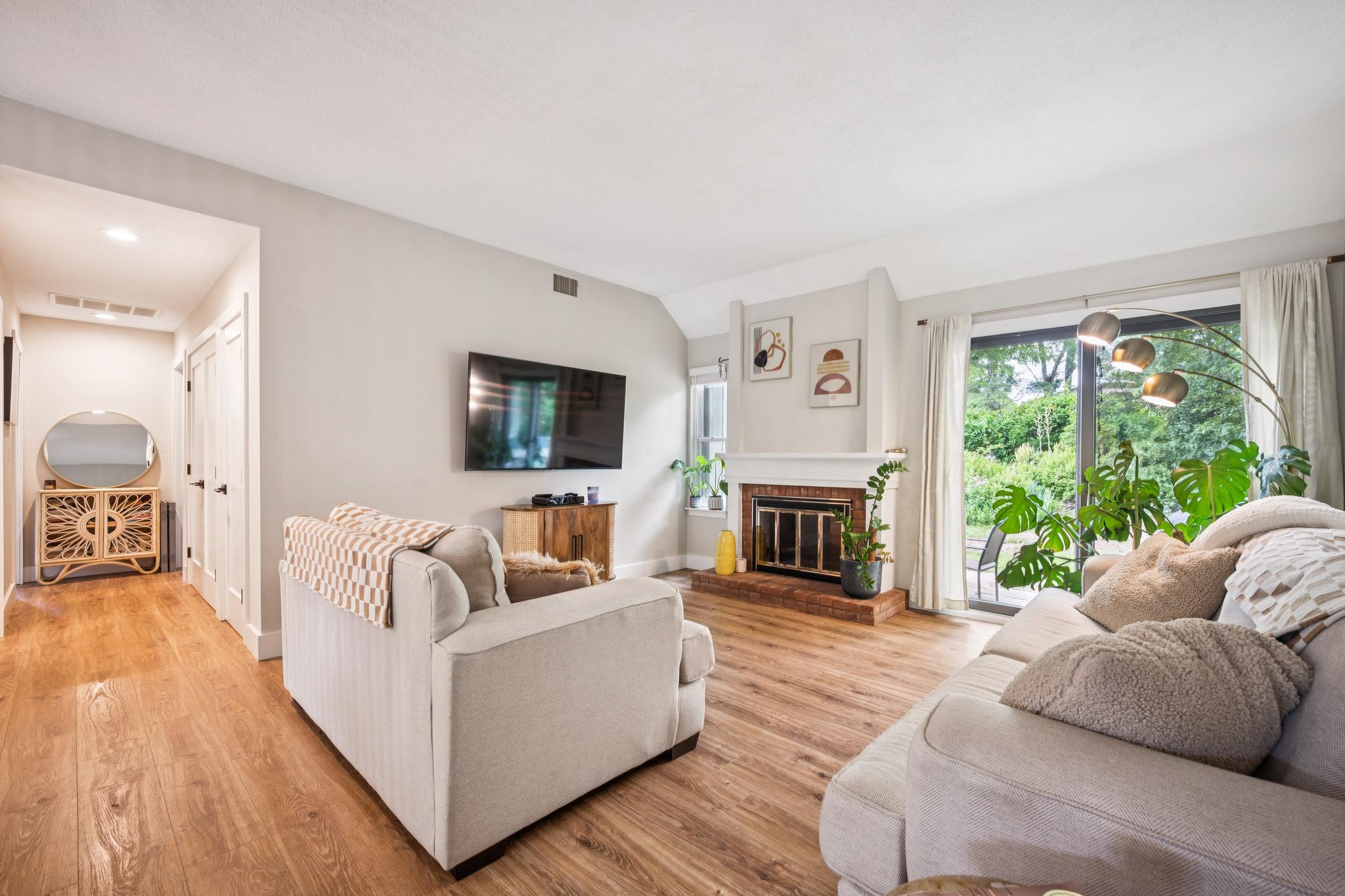 #1 photo, 2 Heritage Hills, Somers , NY 10589