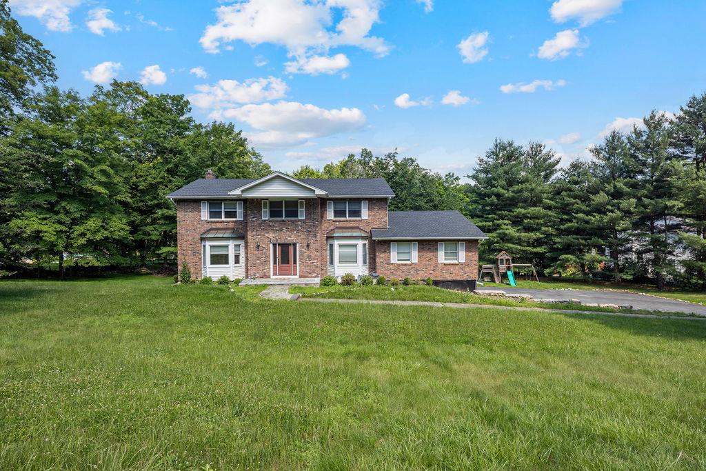 #1 photo, 24 Westgate Road, Suffern , NY 10901