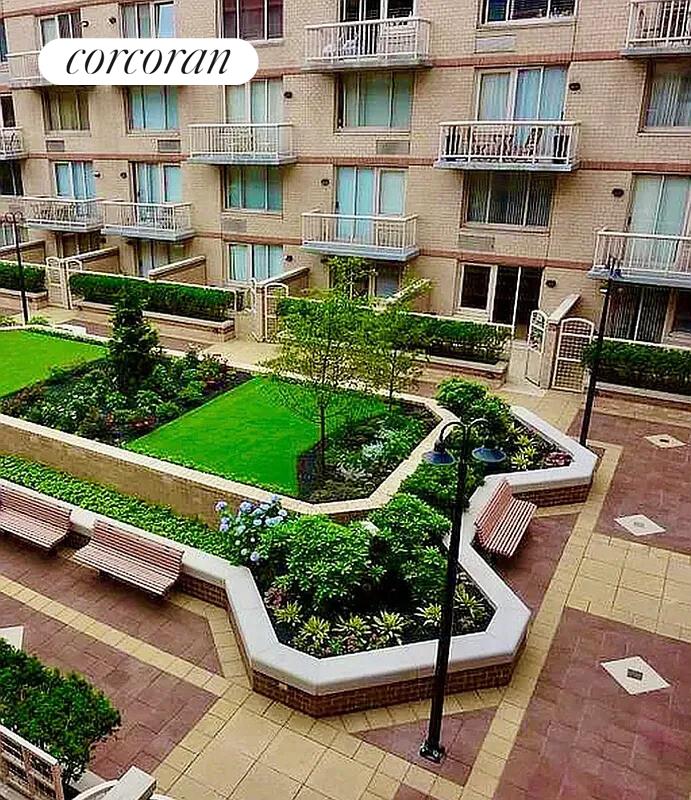 #11 photo, 350 W 50TH Street, マンハッタン Hells Kitchen , NY 10019