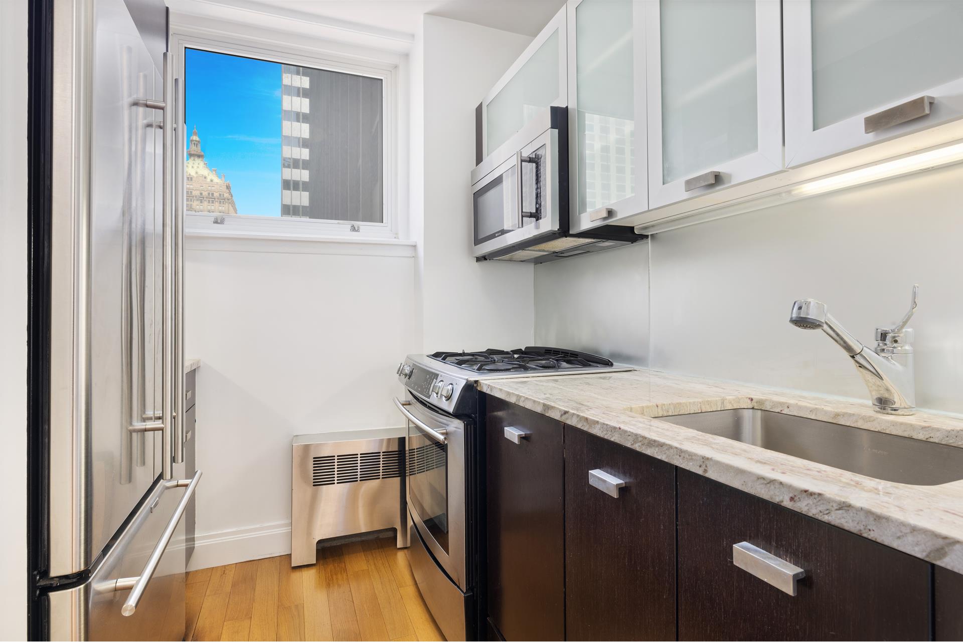 #4 photo, 212 E 47TH Street, マンハッタン Turtle Bay , NY 10017