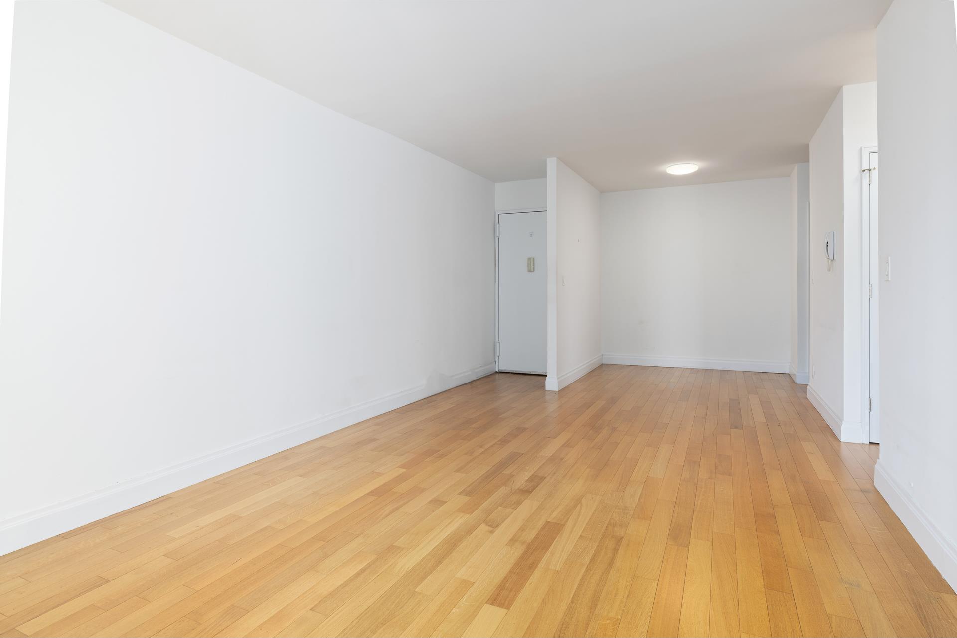 #8 photo, 212 E 47TH Street, マンハッタン Turtle Bay , NY 10017