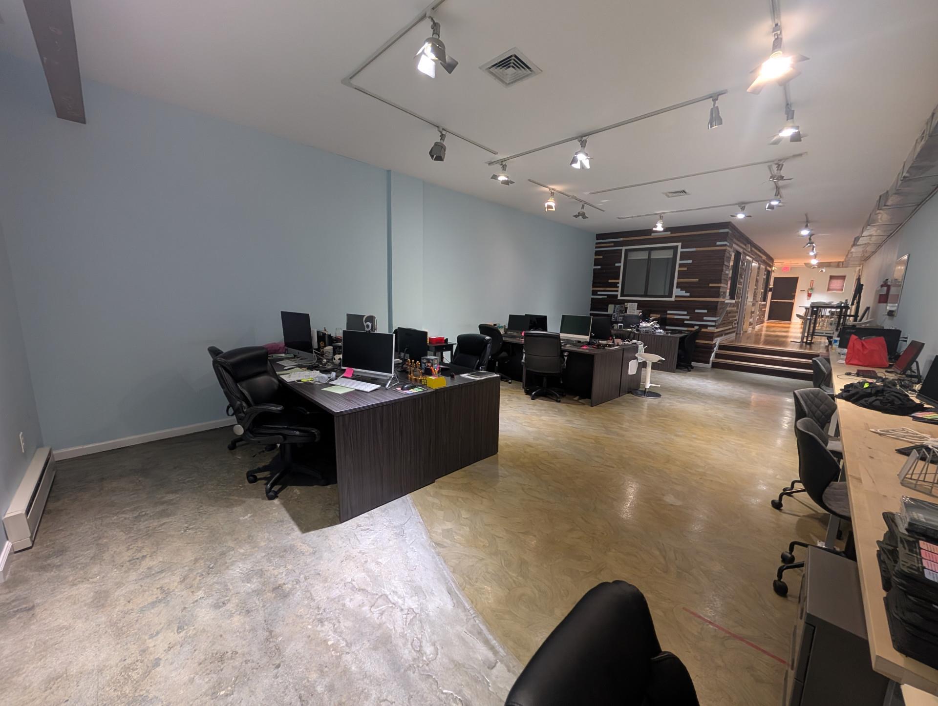 #18 photo, 95 Rockaway Avenue, ナッソー郡 Valley Stream , NY 11580