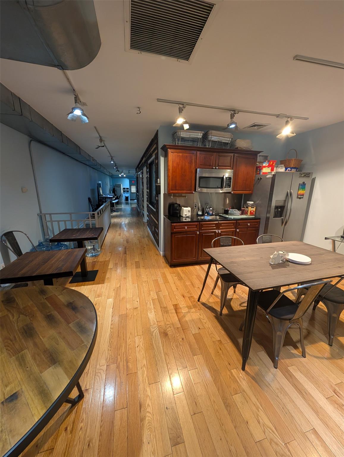 #8 photo, 95 Rockaway Avenue, ナッソー郡 Valley Stream , NY 11580