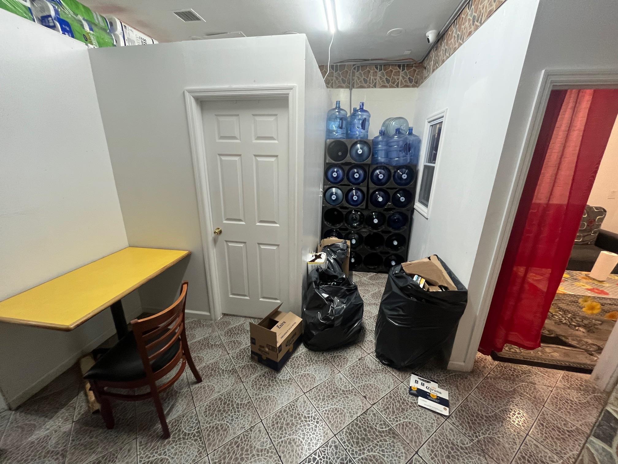 #4 photo, 106-19 Liberty Avenue, クイーンズ区 Jamaica , NY 11417