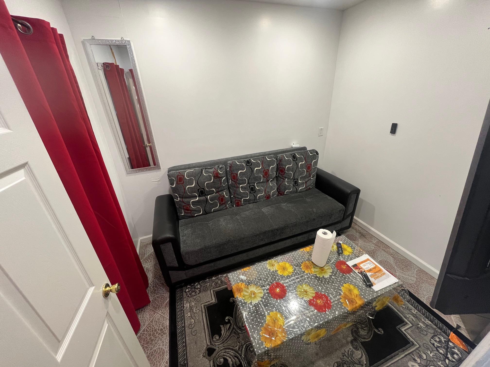 #5 photo, 106-19 Liberty Avenue, クイーンズ区 Jamaica , NY 11417