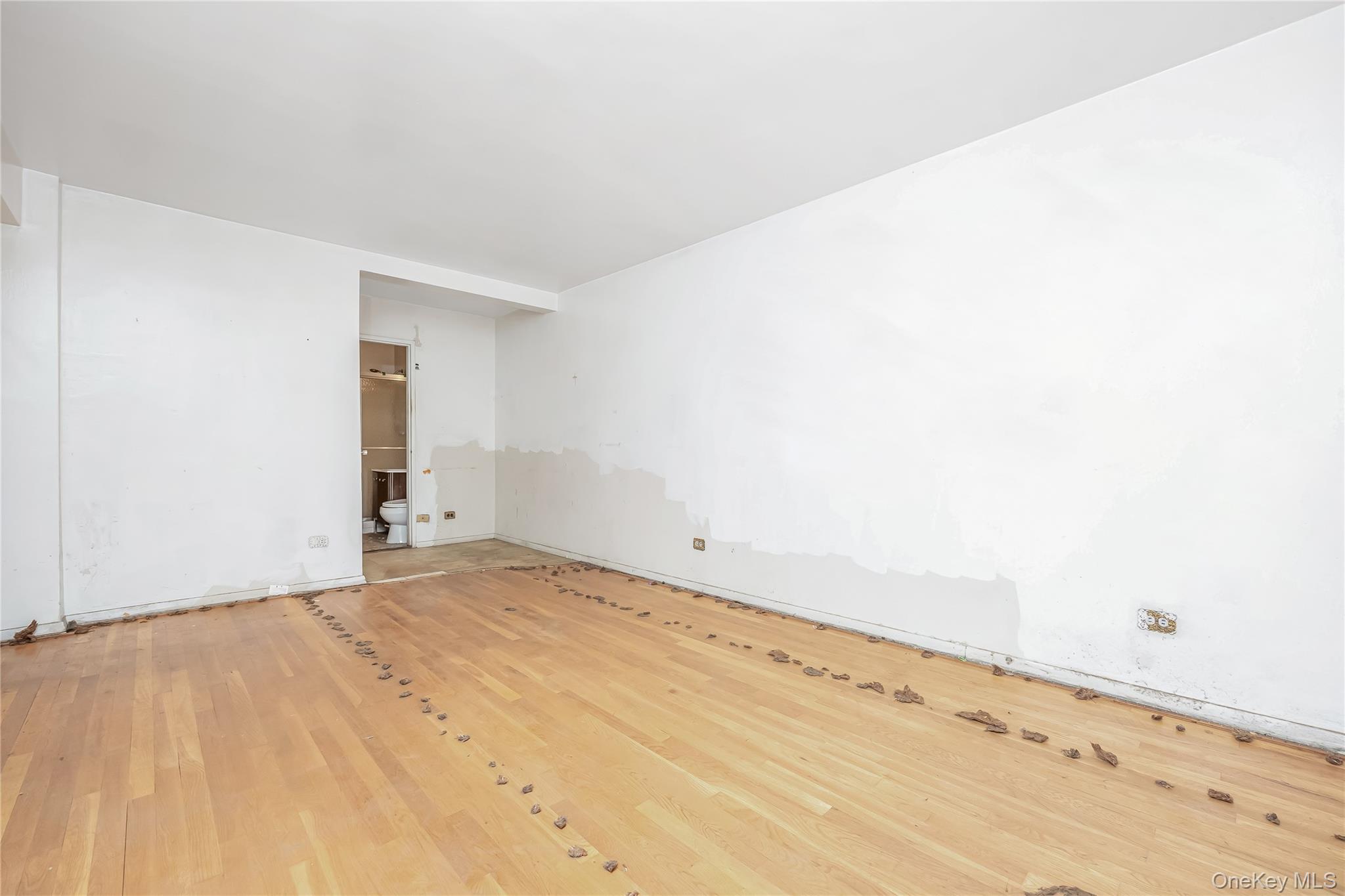#13 photo, 92-31 57th Avenue, 皇后區 艾姆赫斯特 Elmhurst , NY 11373