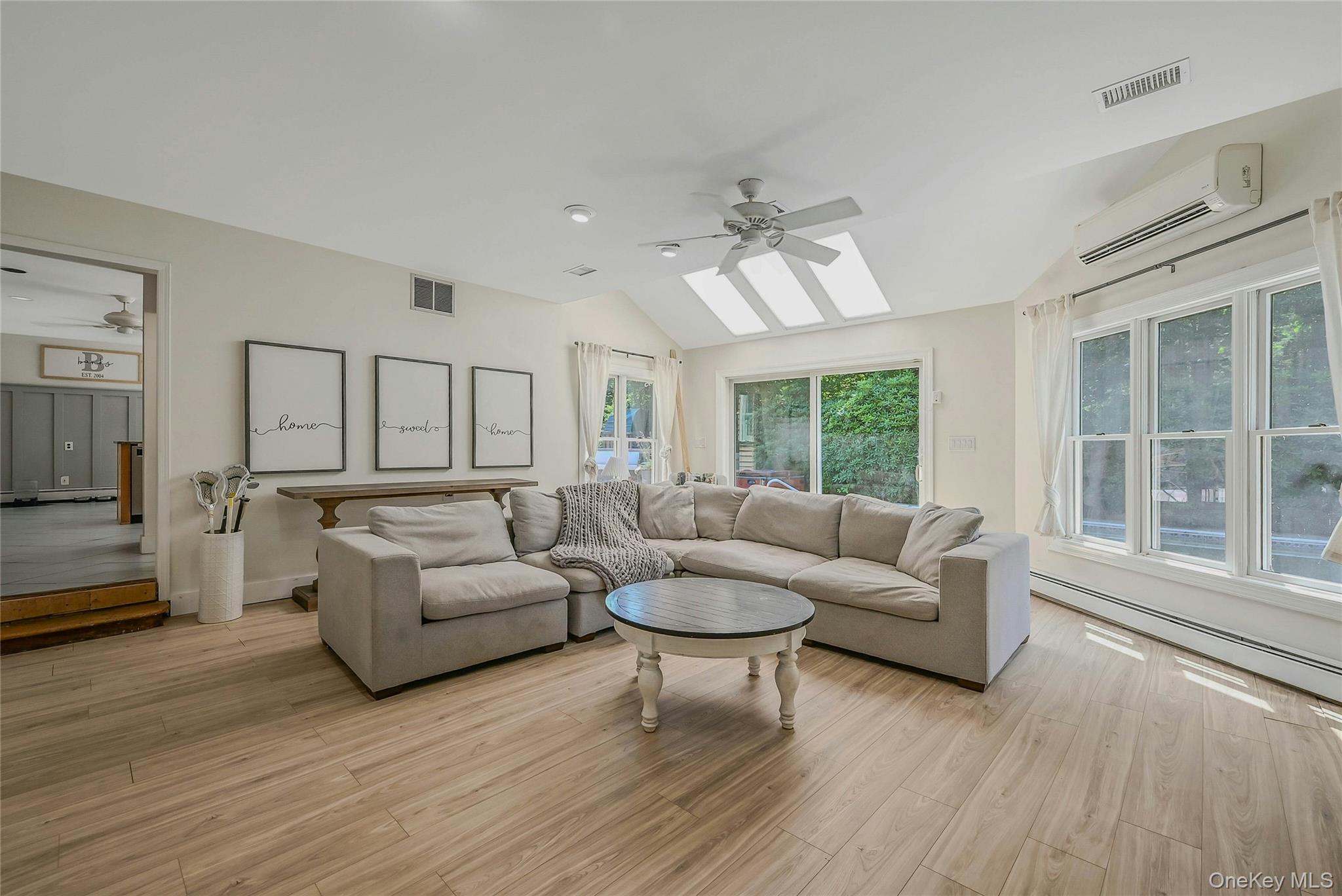 #11 photo, 6 Settlers Way, サフォーク郡 East Setauket , NY 11733