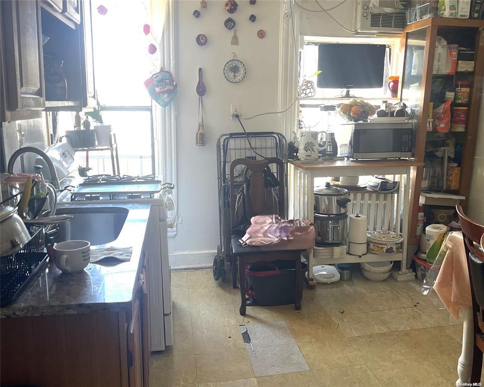 #6 photo, 567 Saint Johns Place, ブルックリン区 Brooklyn , NY 11238