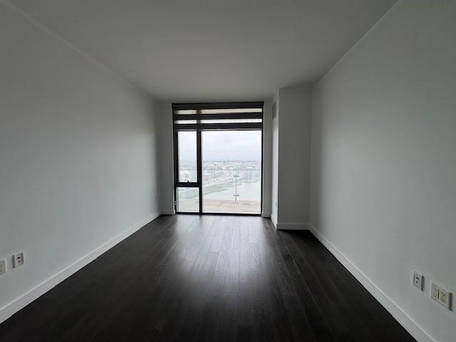 #6 photo, 13105 40 Road, クイーンズ区 Flushing , NY 11354