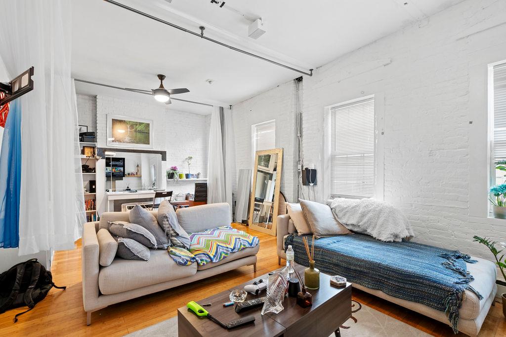 #13 photo, 194 Bay Street, スタテンアイランド Staten Island , NY 10301