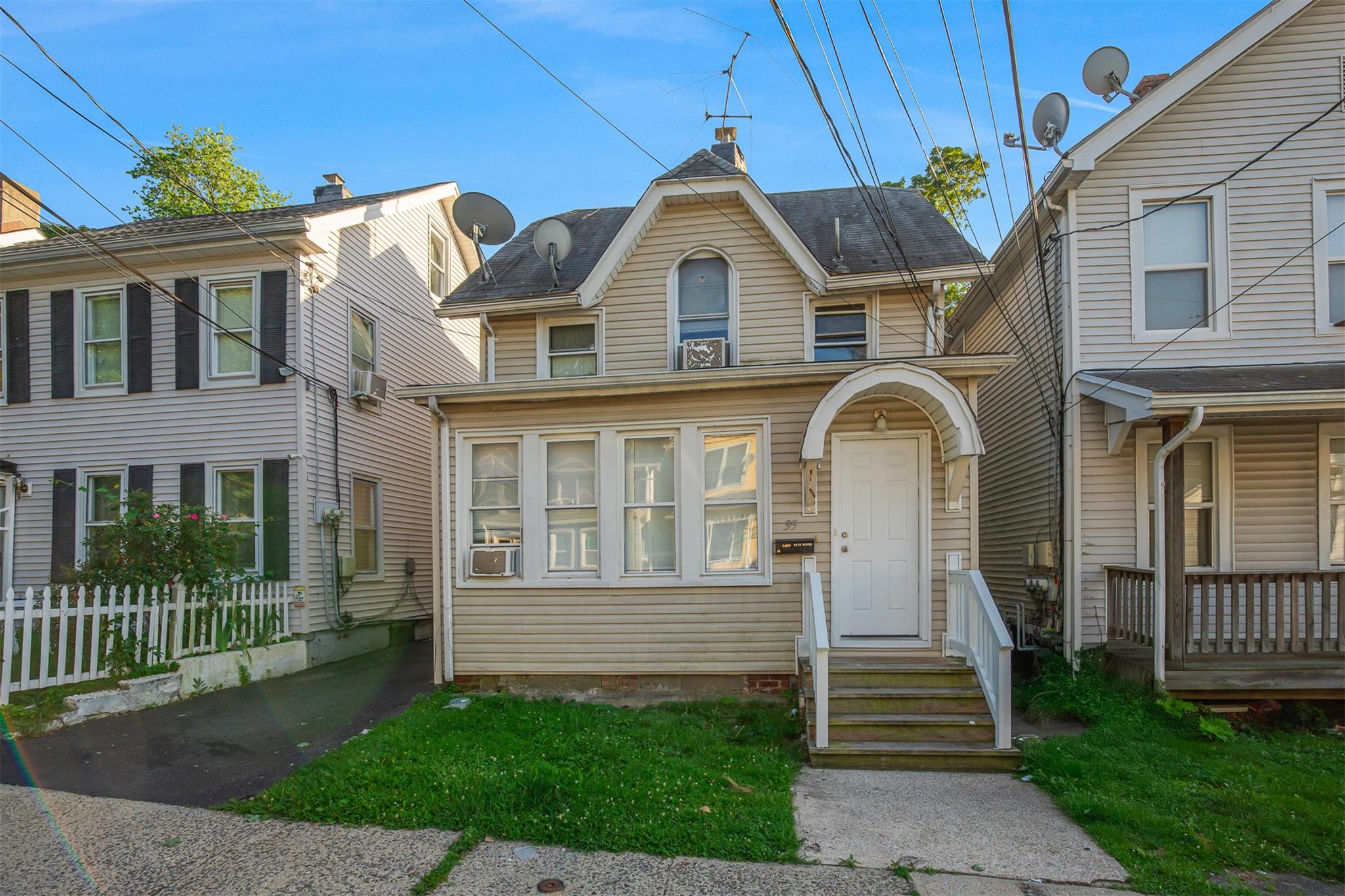 #1 photo, 35 Ann Street, Ossining , NY 10562