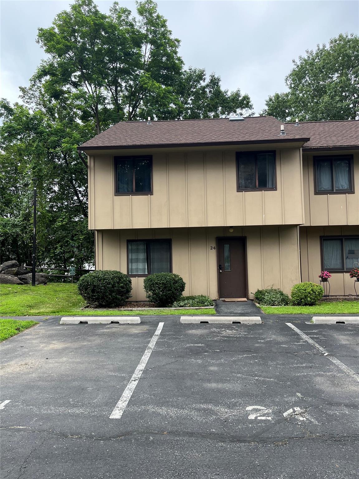 #1 photo, 24 Hudson Heights Drive, Poughkeepsie , NY 12601
