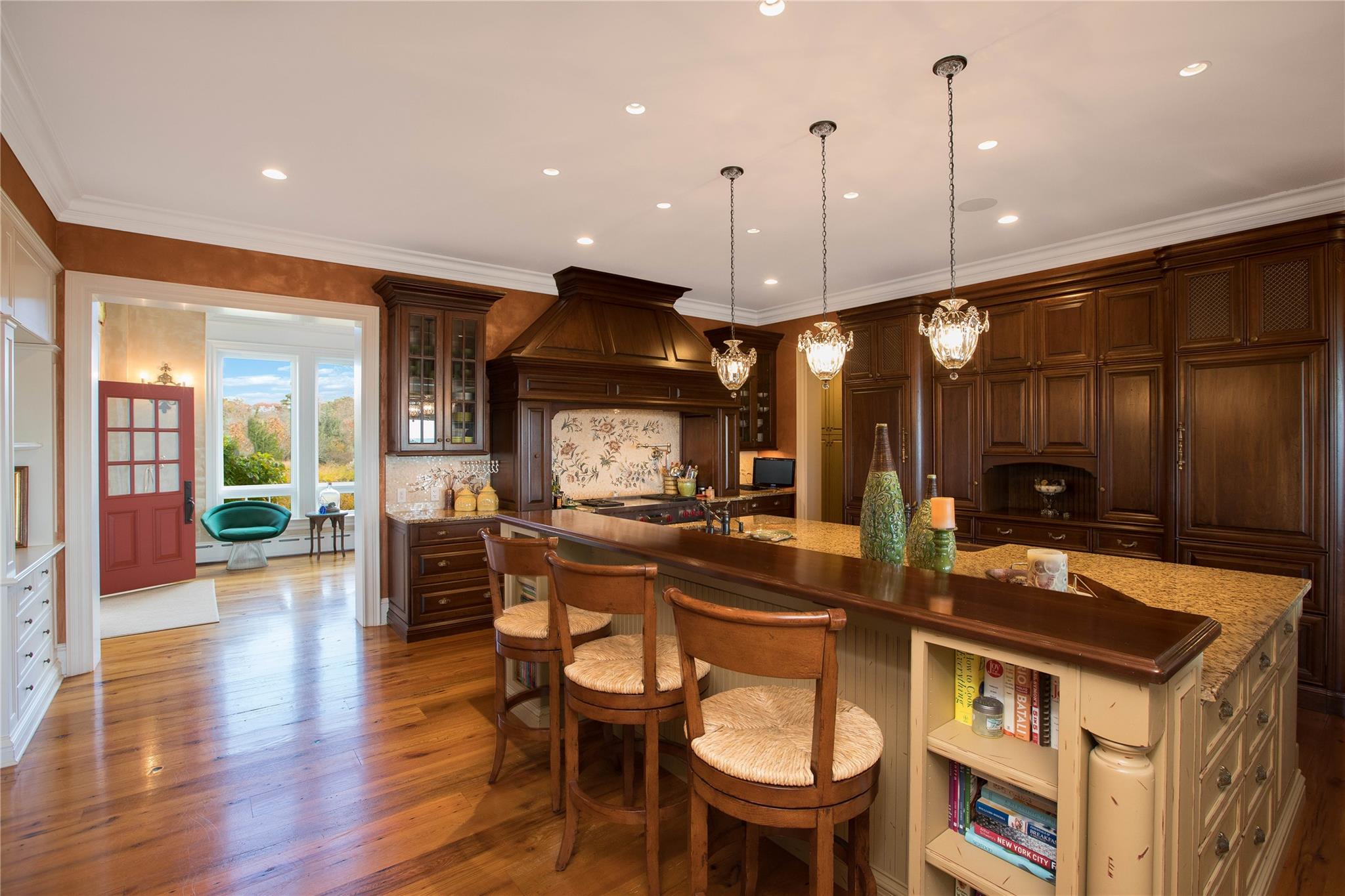 #11 photo, 40 Rowing Street, 東長島 East Patchogue , NY 11772