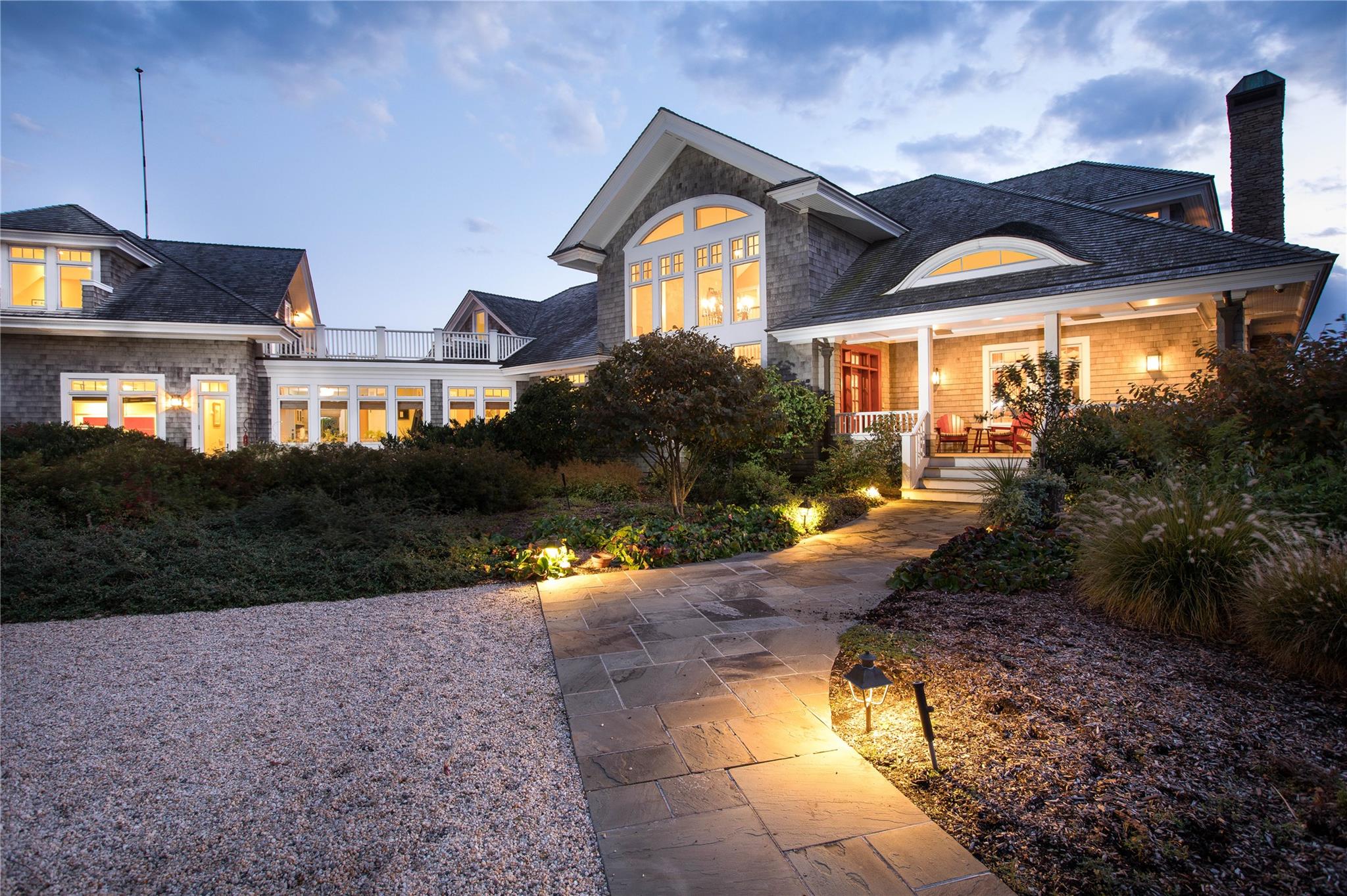 #4 photo, 40 Rowing Street, 東長島 East Patchogue , NY 11772