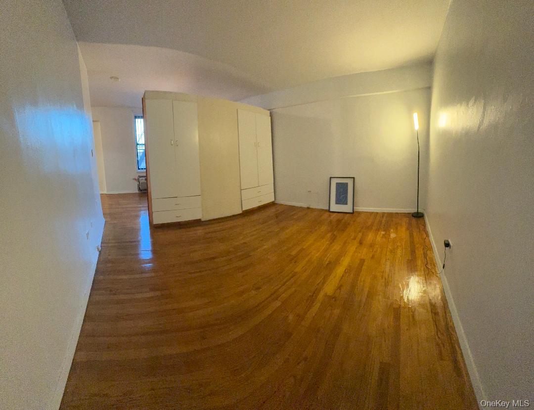 #12 photo, 41-31 51 Street, クイーンズ区 Woodside , NY 11377