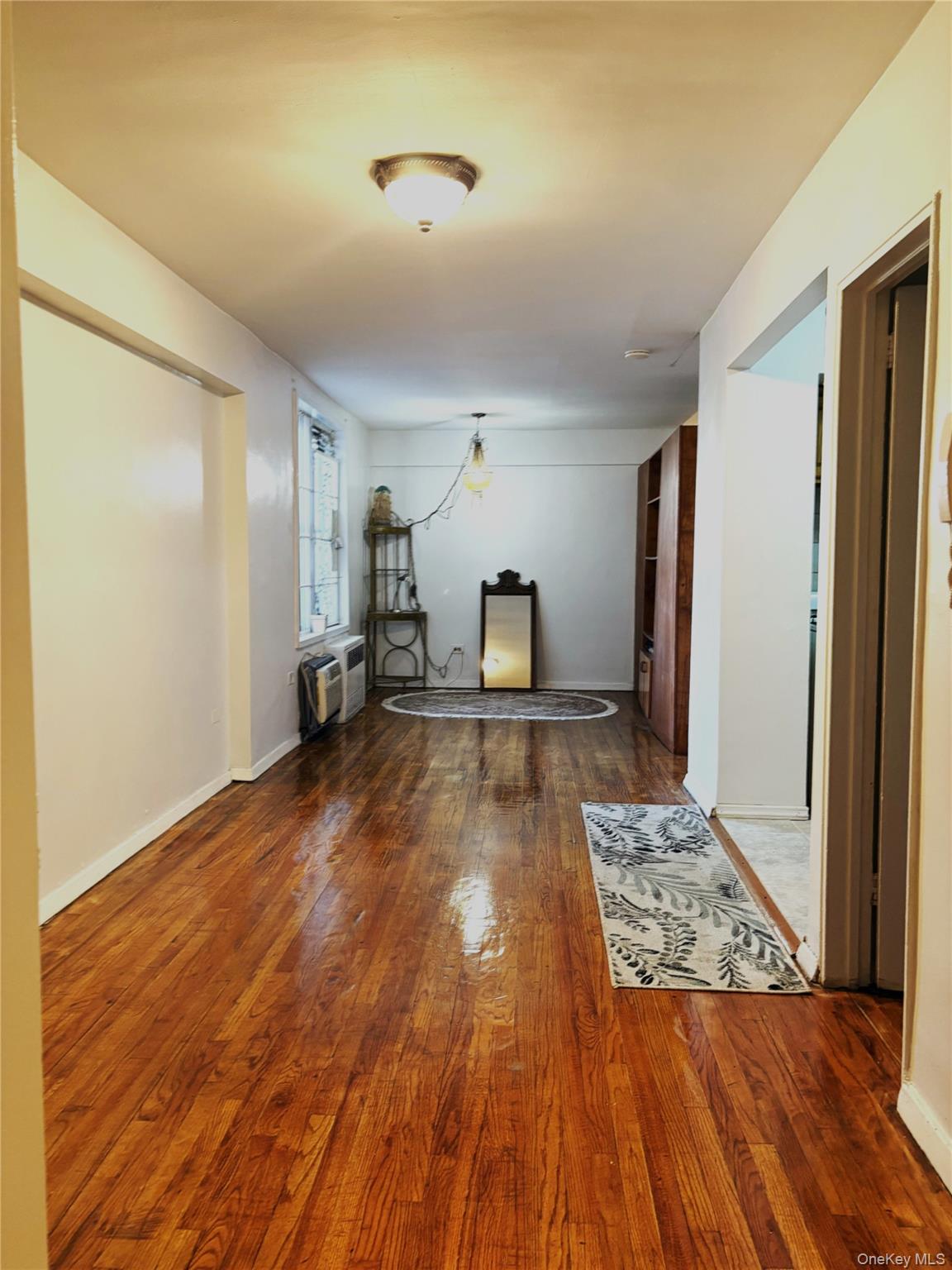 #15 photo, 41-31 51 Street, クイーンズ区 Woodside , NY 11377