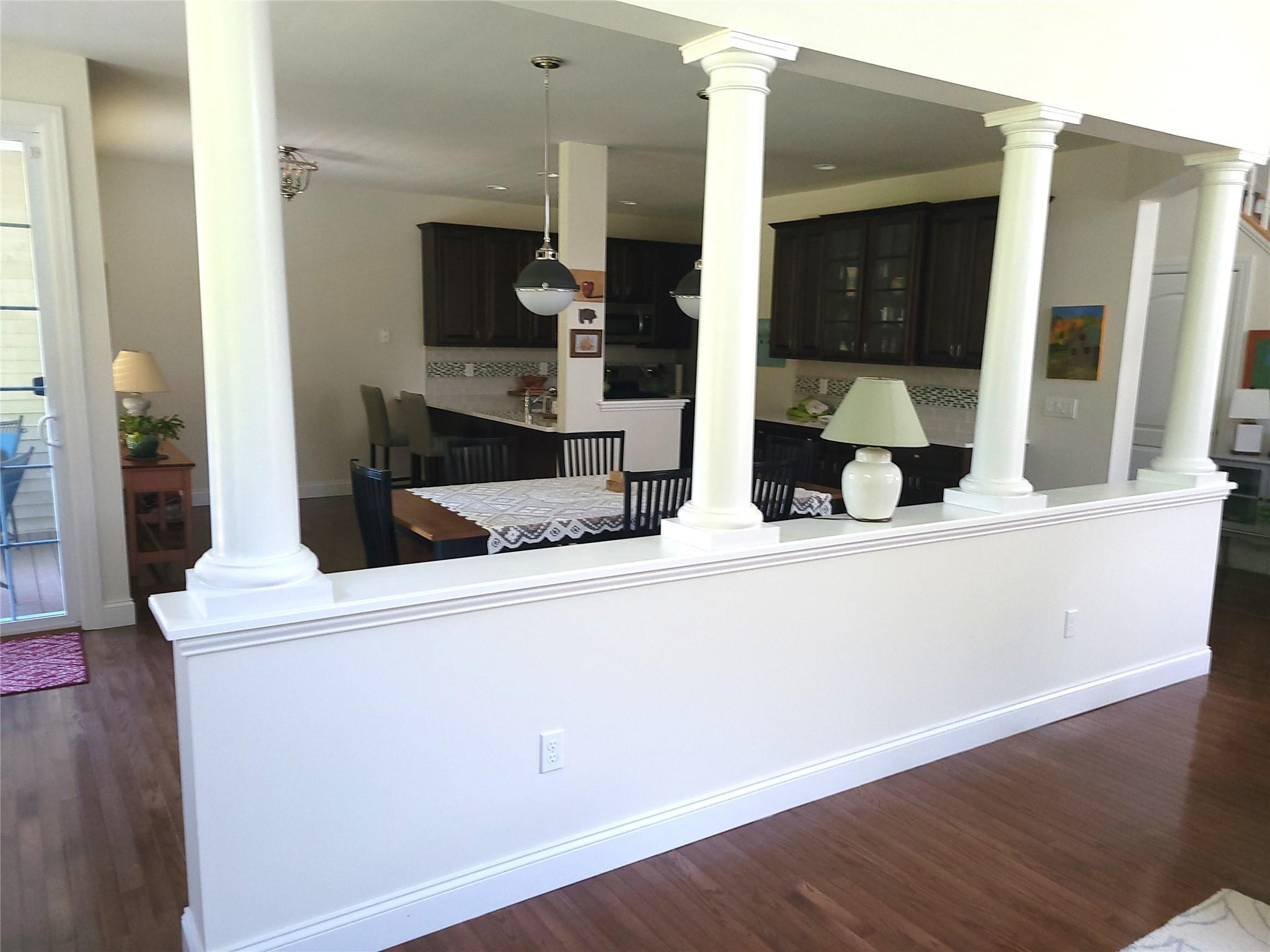 #5 photo, 4 Toni Court, 東長島 Center Moriches , NY 11934